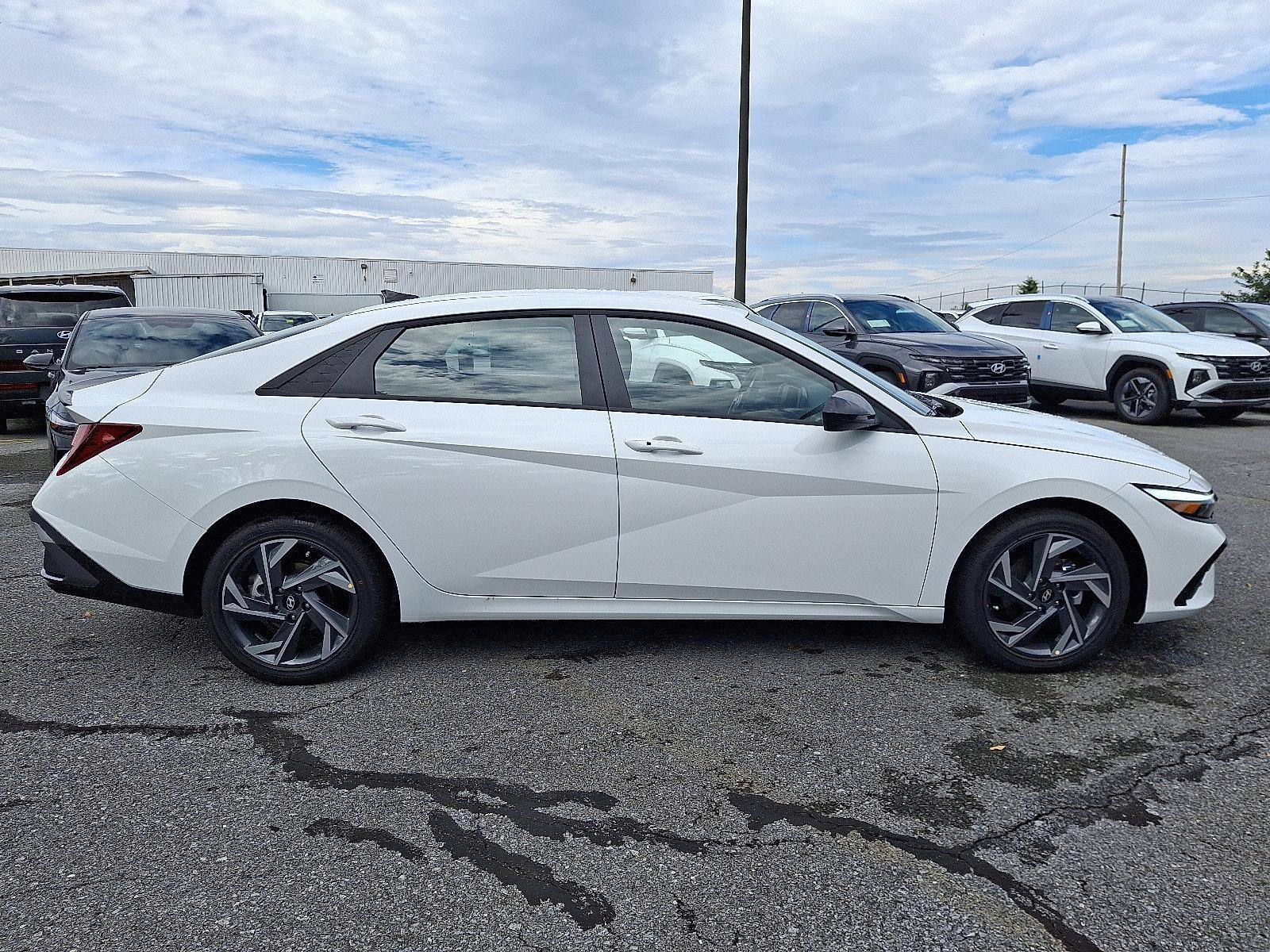 2025 Hyundai ELANTRA Vehicle Photo in Harrisburg, PA 17111