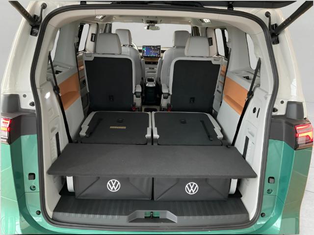 2025 Volkswagen ID. Buzz Vehicle Photo in Oshkosh, WI 54904