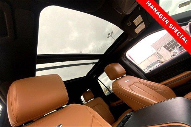 2023 Ford Expedition Vehicle Photo in TOPEKA, KS 66609-0000