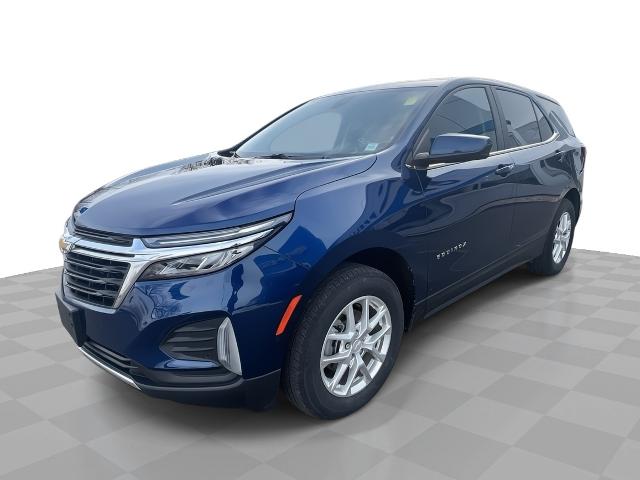 2022 Chevrolet Equinox Vehicle Photo in BOSTON, NY 14025-9684