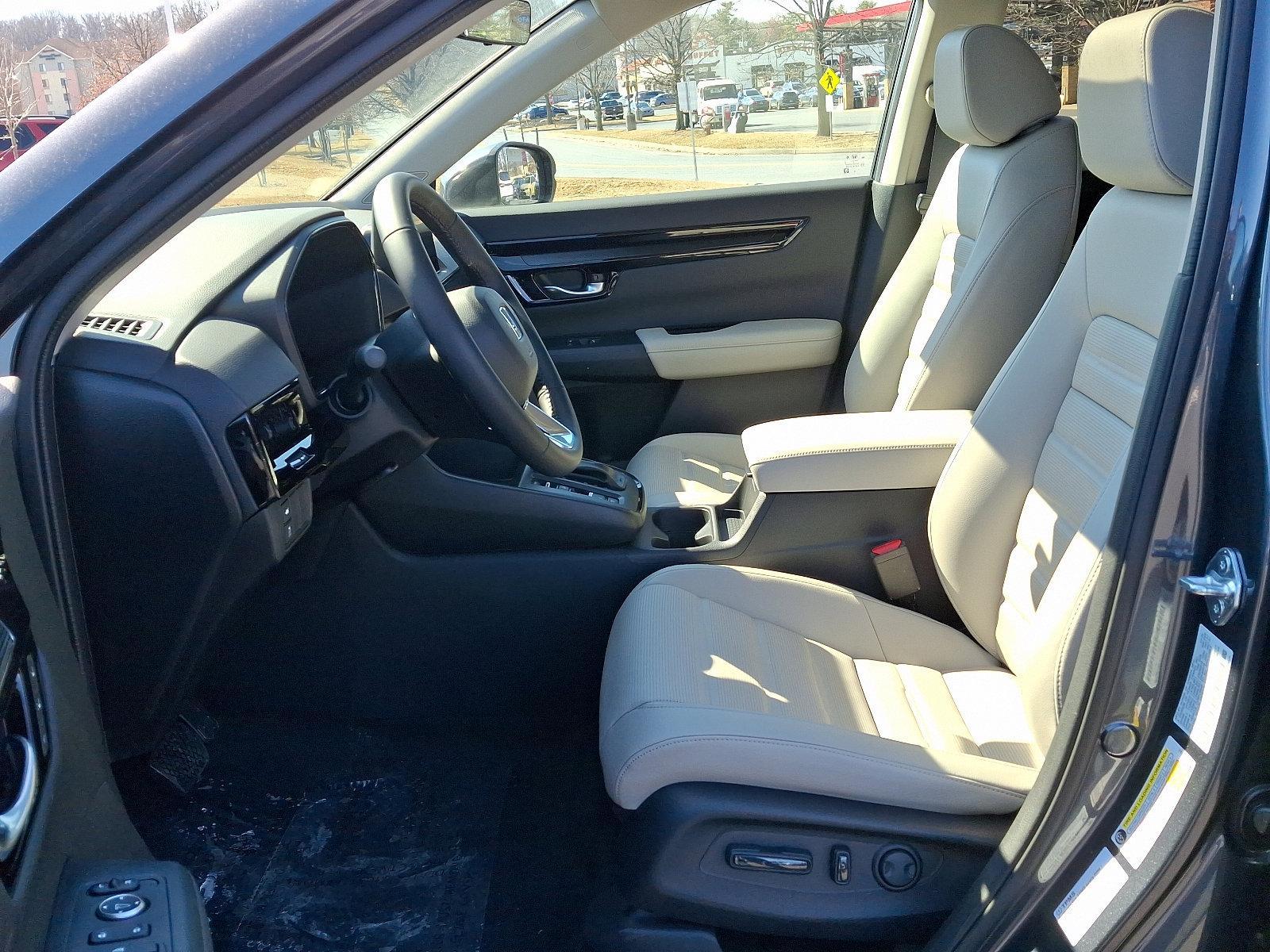 2025 Honda CR-V Vehicle Photo in Harrisburg, PA 17111