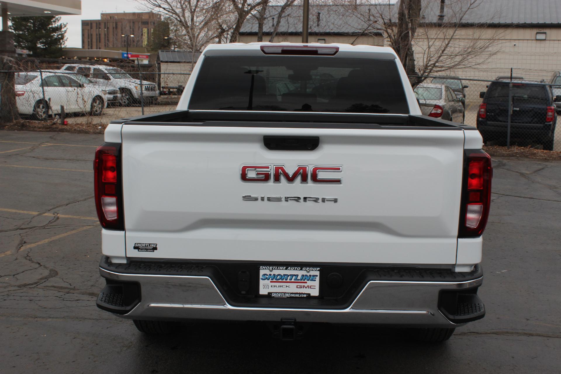 2025 GMC Sierra 1500 Vehicle Photo in AURORA, CO 80012-4011