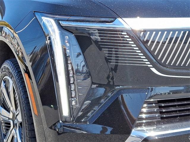 2025 Cadillac ESCALADE IQ Vehicle Photo in ALLENTOWN, PA 18103-7399
