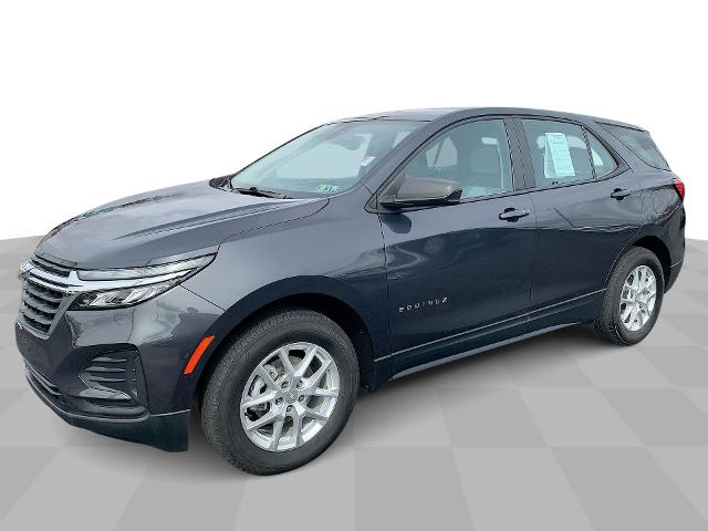 2022 Chevrolet Equinox Vehicle Photo in MOON TOWNSHIP, PA 15108-2571