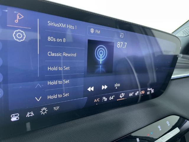 2025 Buick Enclave Vehicle Photo in GILBERT, AZ 85297-0402