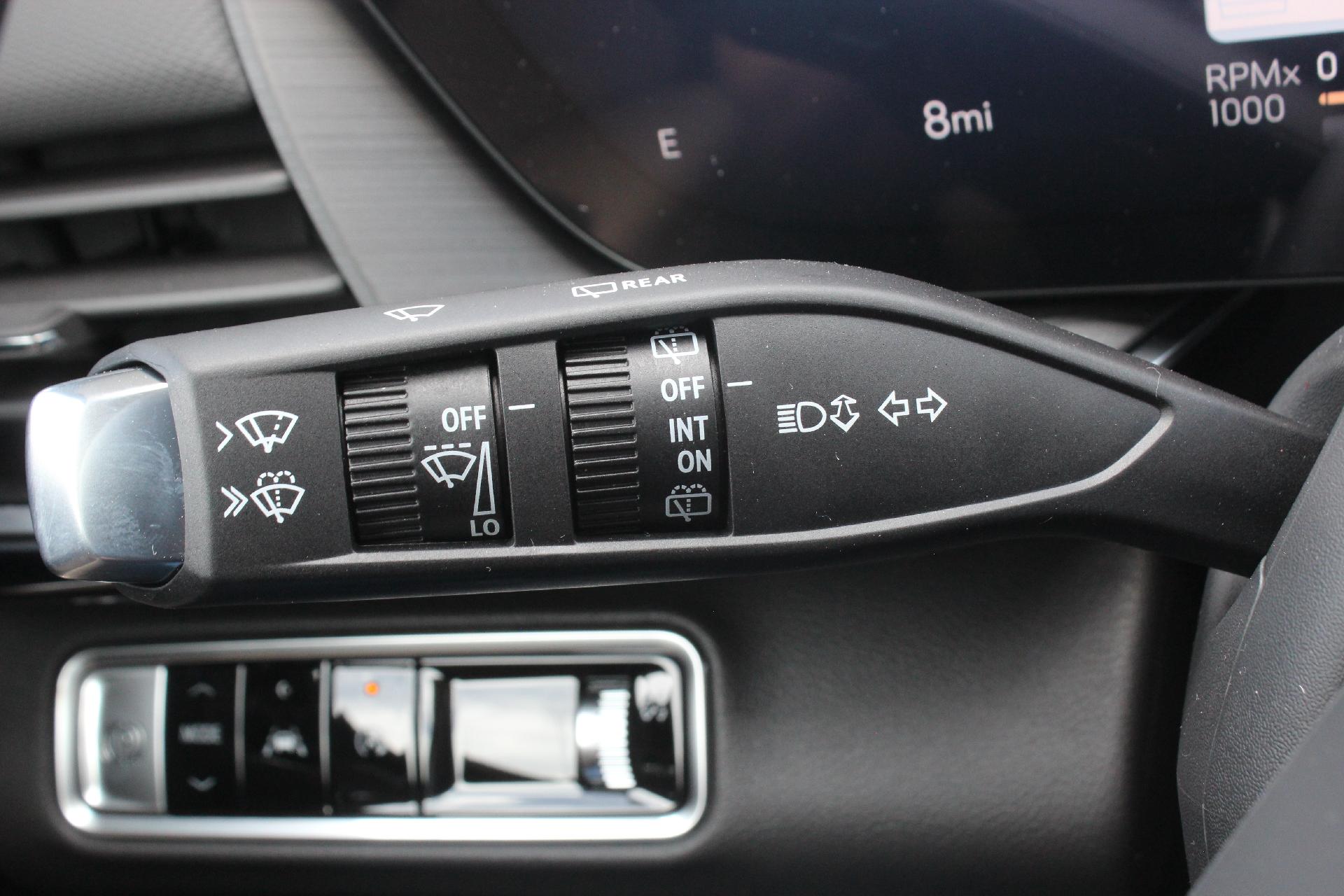 2025 Buick Envision Vehicle Photo in AURORA, CO 80012-4011