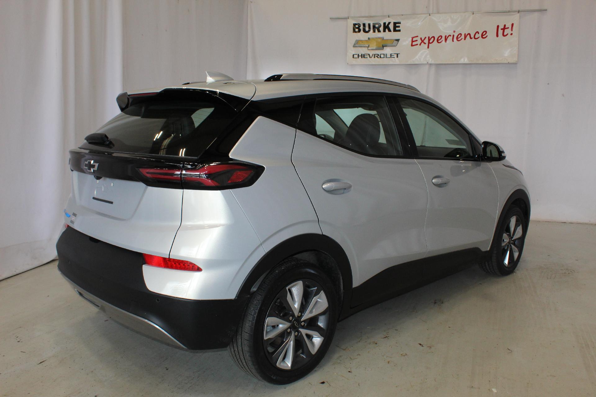 2022 Chevrolet Bolt EUV Vehicle Photo in NORTHAMPTON, MA 01060-1120
