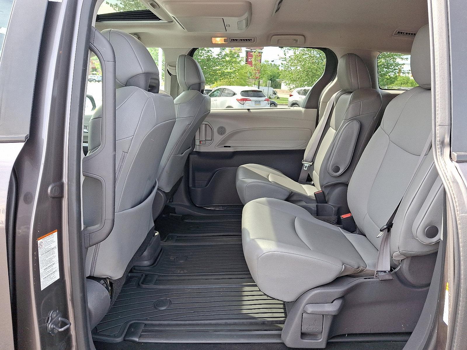 2021 Toyota Sienna Vehicle Photo in Harrisburg, PA 17111