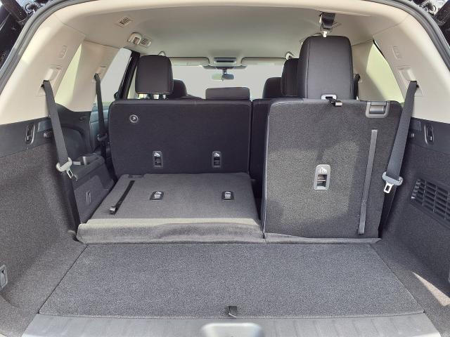 2025 Nissan Pathfinder Vehicle Photo in Oshkosh, WI 54904
