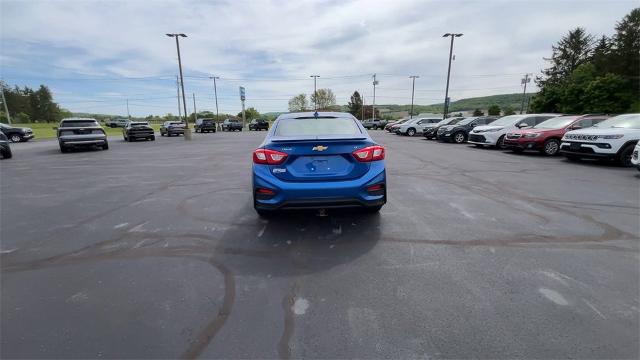 2018 Chevrolet Cruze Vehicle Photo in TULLY, NY 13159-3159