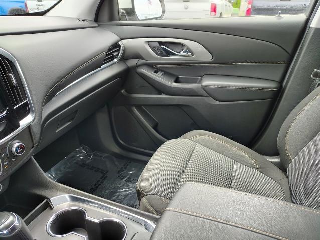 2018 Chevrolet Traverse Vehicle Photo in GREEN BAY, WI 54304-5303