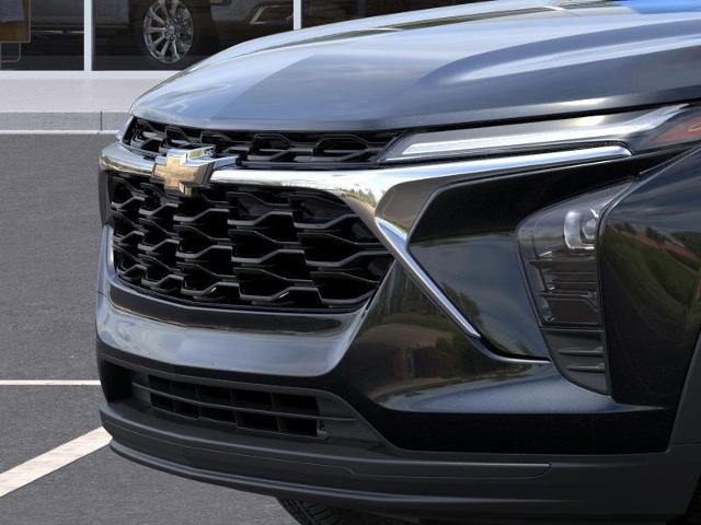 2025 Chevrolet Trax Vehicle Photo in EVERETT, WA 98203-5662