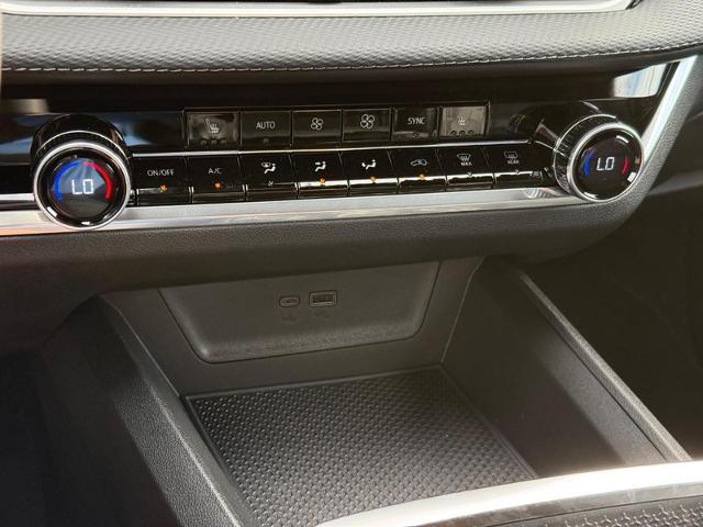 2026 Chevrolet Equinox Vehicle Photo in COLUMBIA, MO 65203-3903