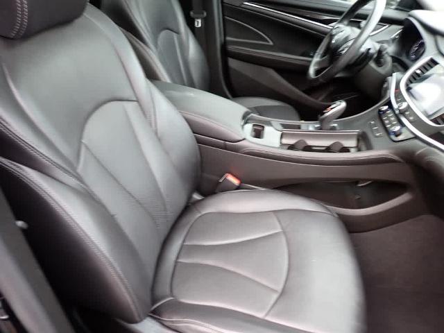 2017 Buick LaCrosse Vehicle Photo in ZELIENOPLE, PA 16063-2910