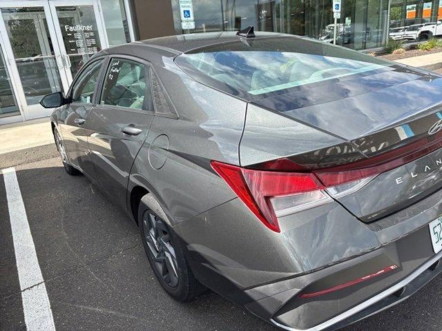 2024 Hyundai ELANTRA Vehicle Photo in Philadelphia, PA 19116