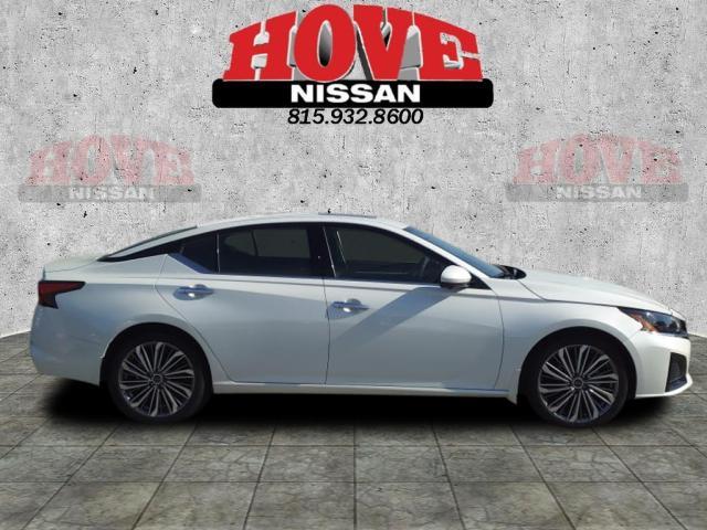 new 2024 Nissan Altima at Hove Nissan - 1N4BL4EV9RN408627