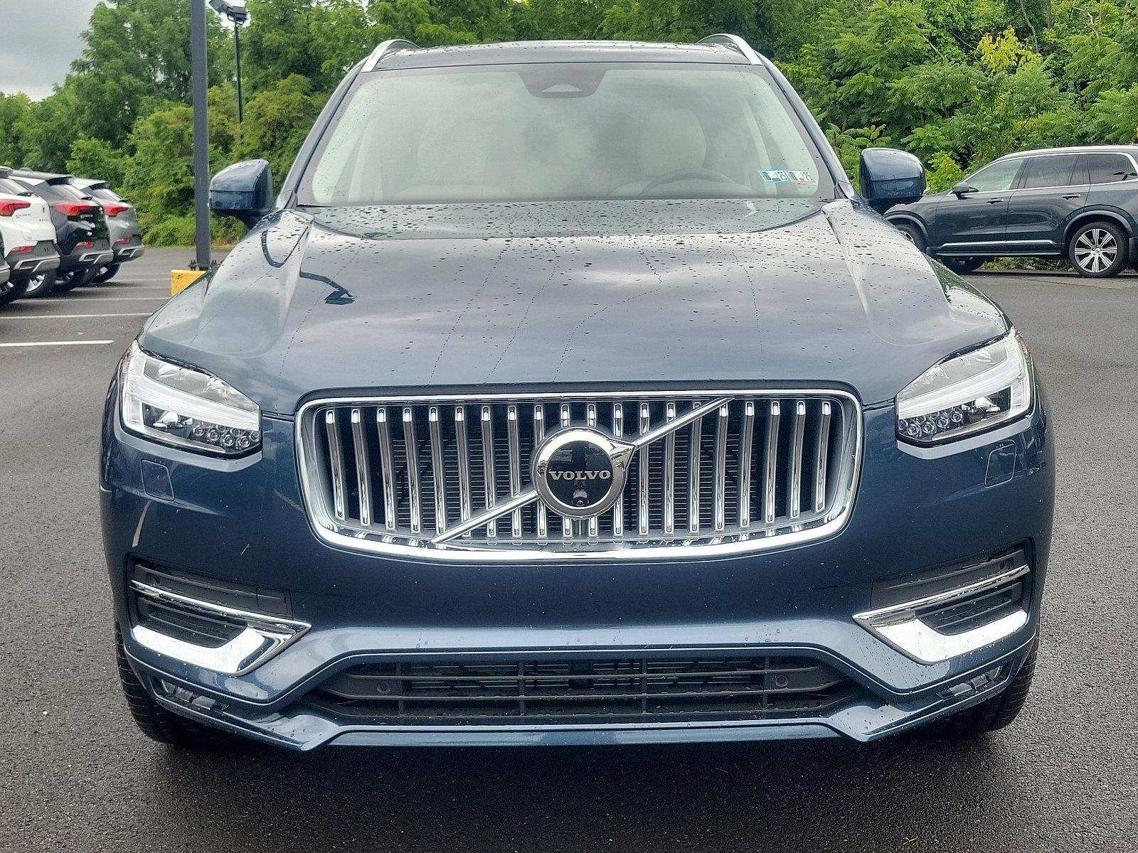 2025 Volvo XC90 Vehicle Photo in Trevose, PA 19053