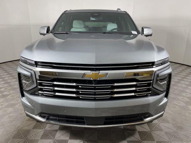 2025 Chevrolet Suburban Vehicle Photo in PHOENIX, AZ 85014-3381