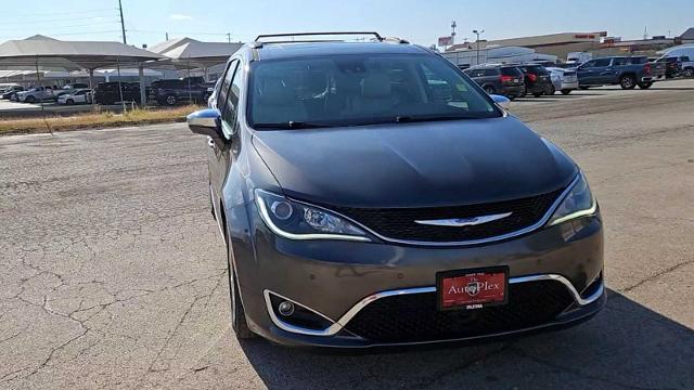 2020 Chrysler Pacifica Vehicle Photo in San Angelo, TX 76901