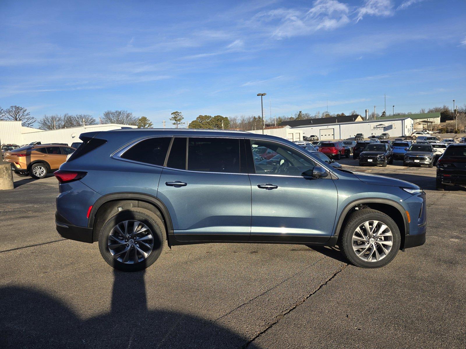 2025 Buick Enclave Vehicle Photo in Rolla, MO 65401