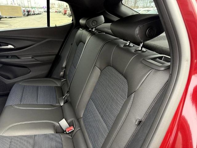 2025 Buick Envista Vehicle Photo in CHICOPEE, MA 01020-5001