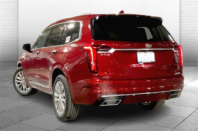 2025 Cadillac XT6 Vehicle Photo in KANSAS CITY, MO 64114-4545
