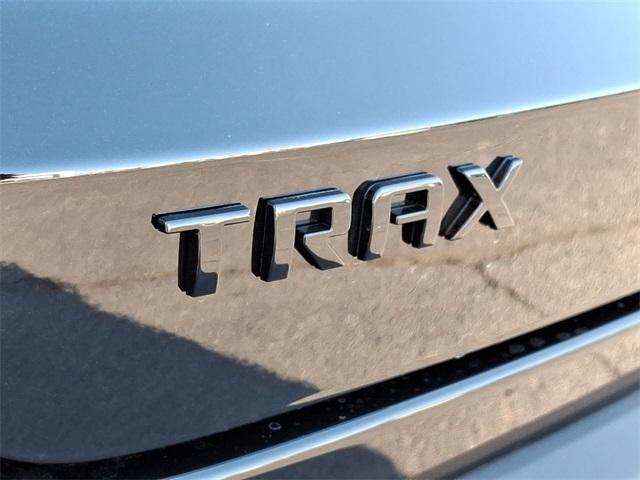 2025 Chevrolet Trax Vehicle Photo in LEWES, DE 19958-4935