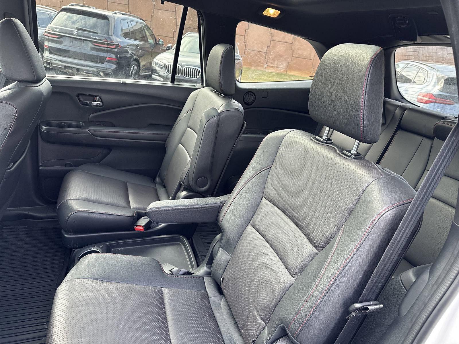 2022 Honda Pilot Vehicle Photo in Lancaster, PA 17601