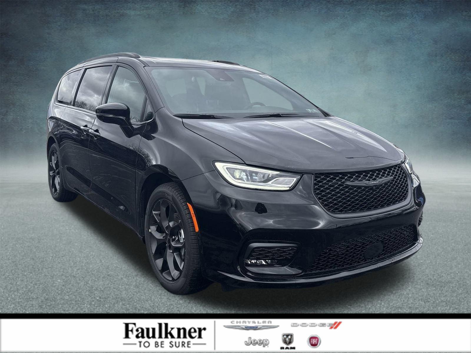 2025 Chrysler Pacifica Vehicle Photo in Mechanicsburg, PA 17050-1707