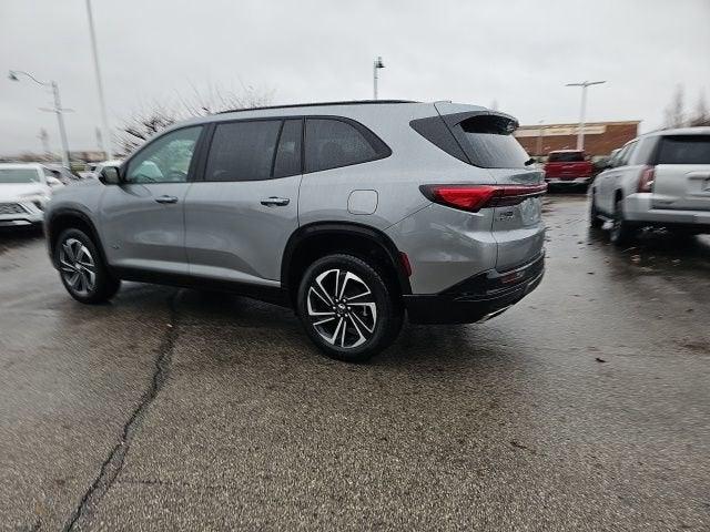 2025 Buick Enclave Vehicle Photo in Fishers, IN 46038