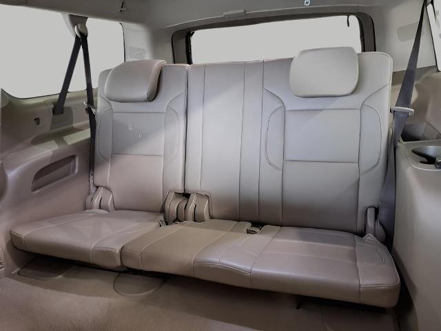 2020 GMC Yukon XL Vehicle Photo in Oshkosh, WI 54904