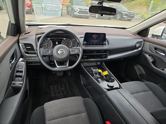 2023 Nissan Rogue Vehicle Photo in Pleasant Hills, PA 15236