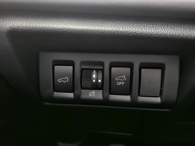 2025 Subaru Outback Vehicle Photo in Green Bay, WI 54304