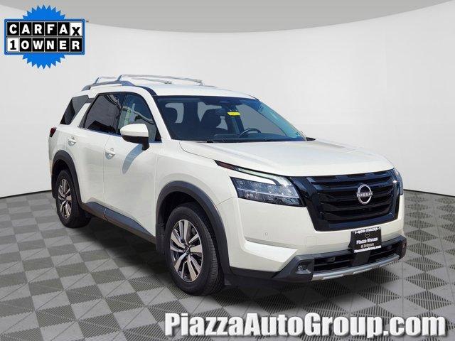 2022 Nissan Pathfinder Vehicle Photo in Ardmore, PA 19003