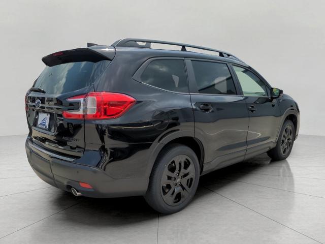 2025 Subaru Ascent Vehicle Photo in Green Bay, WI 54304