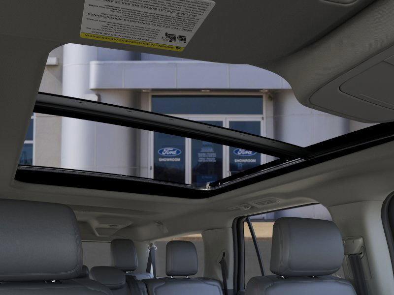2025 Ford Expedition Max Vehicle Photo in Belle Vernon, PA 15012