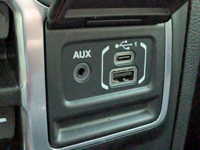 2023 Jeep Gladiator Vehicle Photo in BRUNSWICK, GA 31525-1881