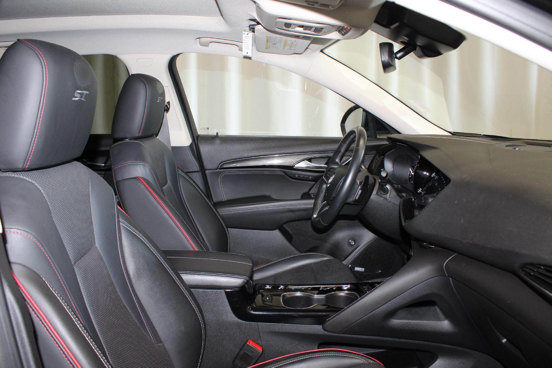 2023 Buick Envision Vehicle Photo in NORTHAMPTON, MA 01060-1120
