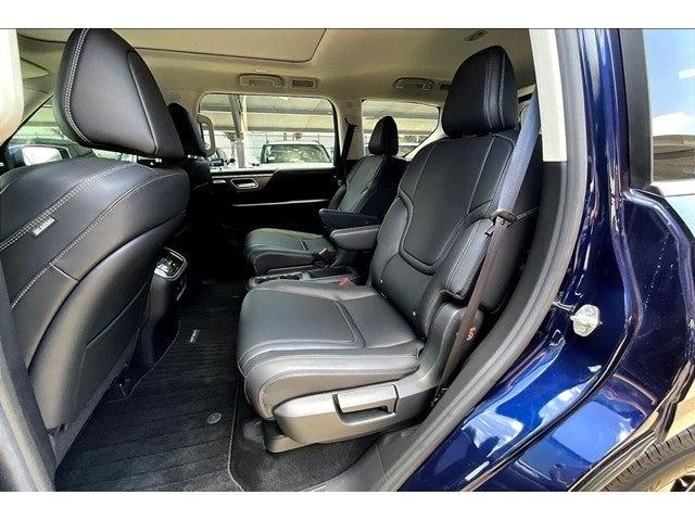 2025 INFINITI QX80 Vehicle Photo in Grapevine, TX 76051