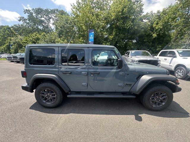 2025 Jeep Wrangler Vehicle Photo in Doylsetown, PA 18901