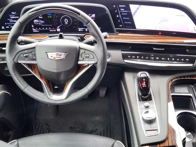 2023 Cadillac Escalade ESV Vehicle Photo in DENTON, TX 76210-9321