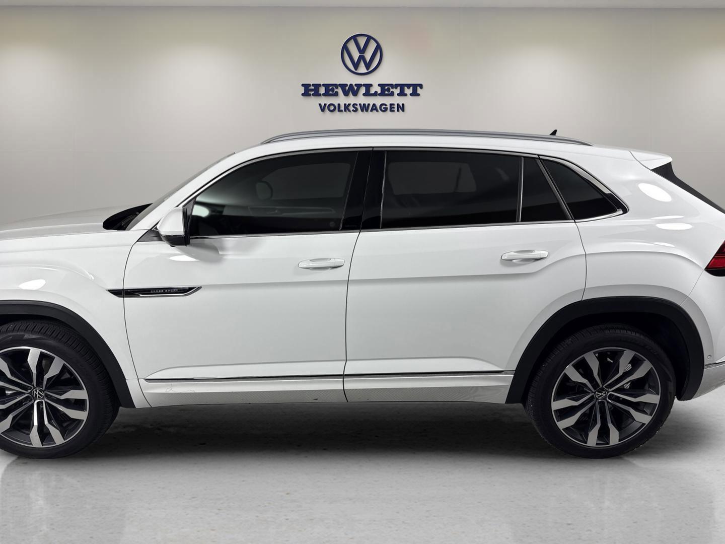 2021 Volkswagen Atlas Cross Sport Vehicle Photo in Georgetown, TX 78626