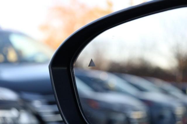 2025 Nissan Kicks Vehicle Photo in Ballwin, MO 63011