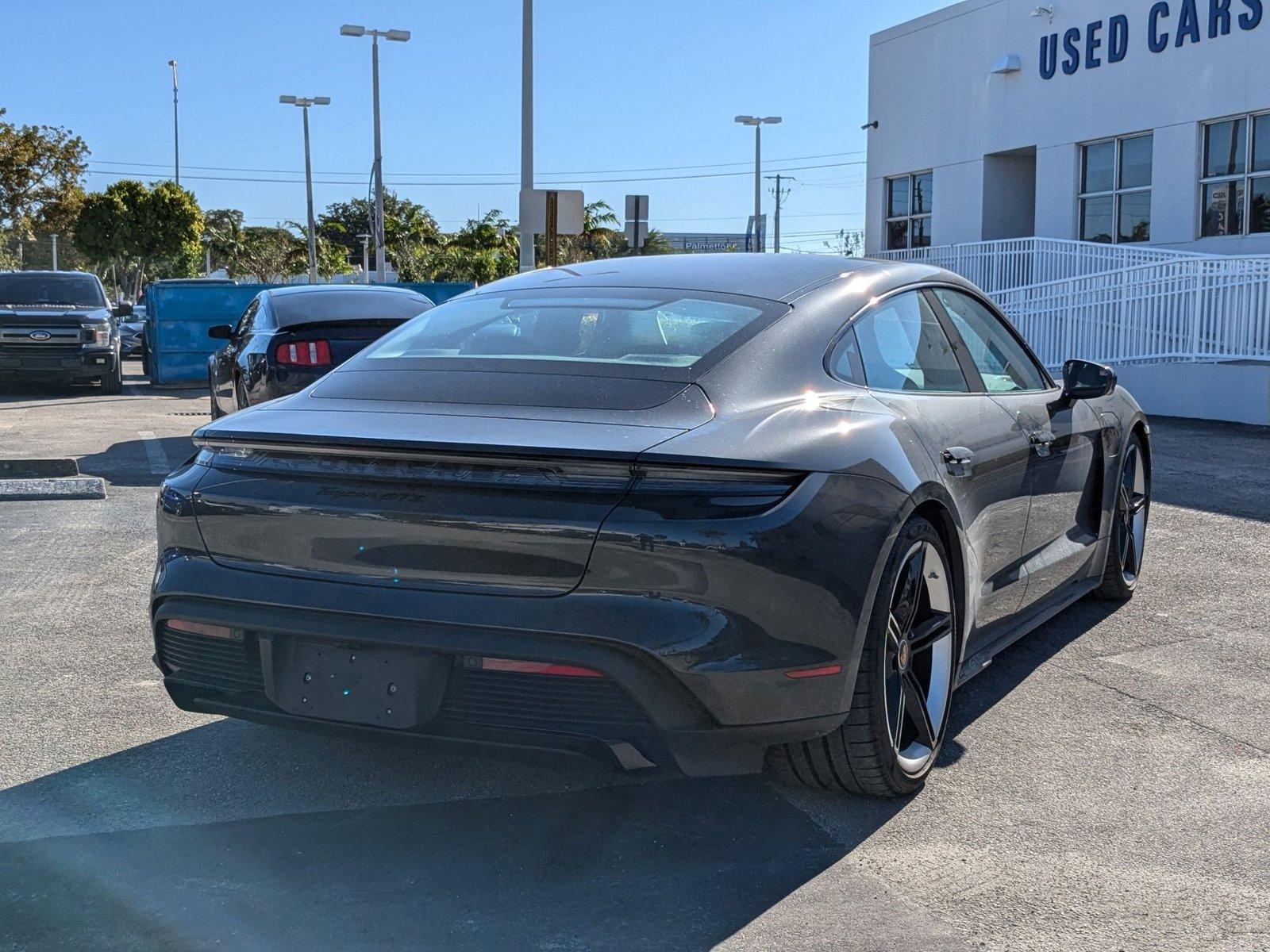 2024 Porsche Taycan Vehicle Photo in Miami, FL 33015