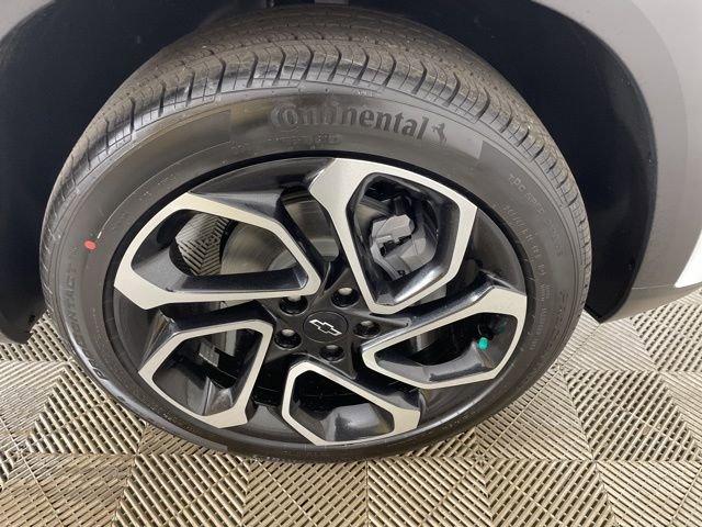 2025 Chevrolet Trax Vehicle Photo in PHOENIX, AZ 85014-3381