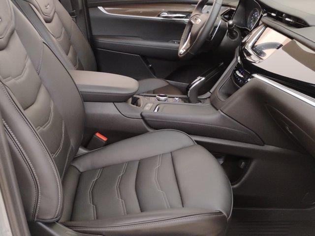 2024 Cadillac XT6 Vehicle Photo in PINEVILLE, NC 28134-8495