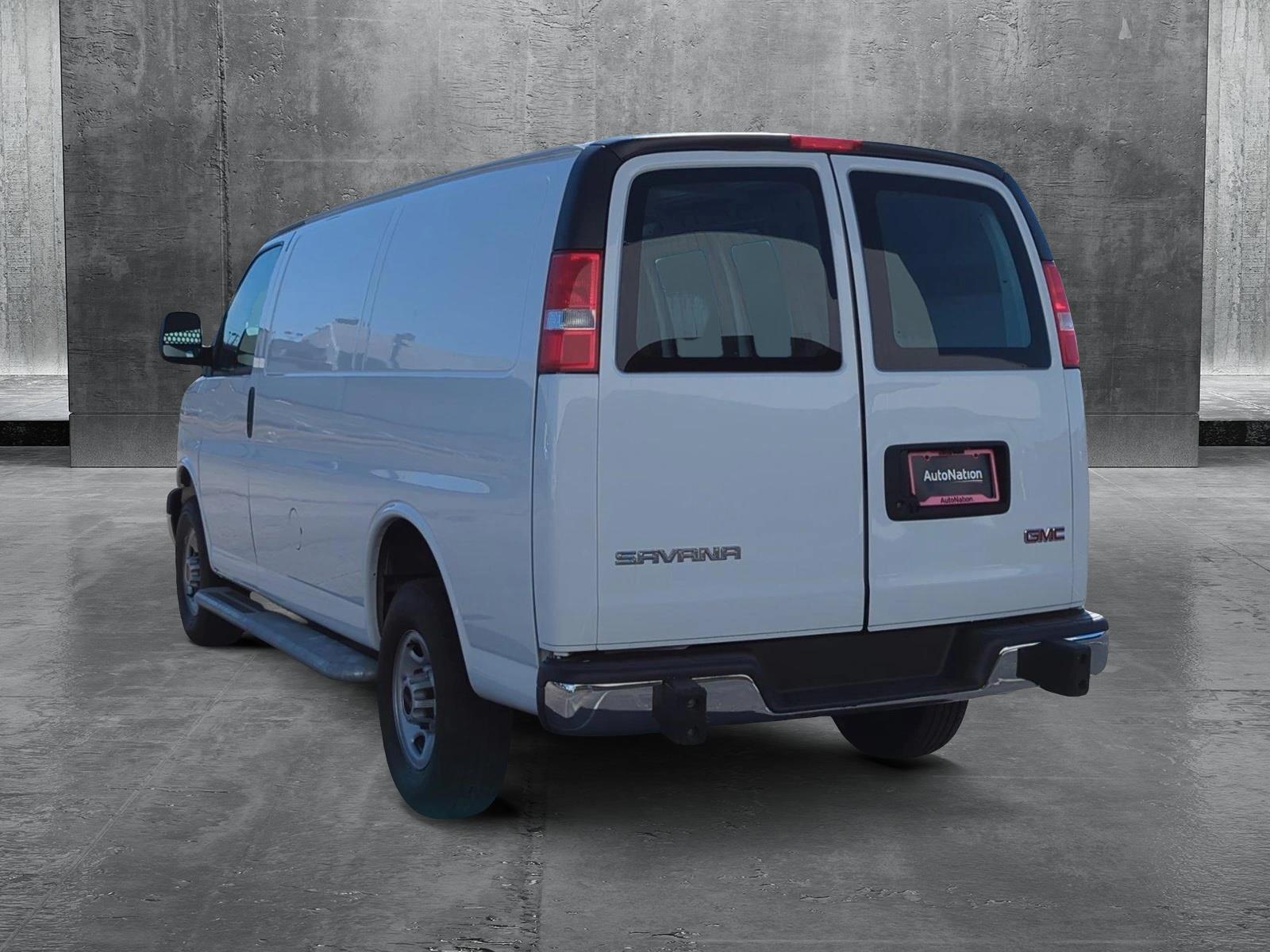 2023 GMC Savana Cargo Van Vehicle Photo in Memphis, TN 38115