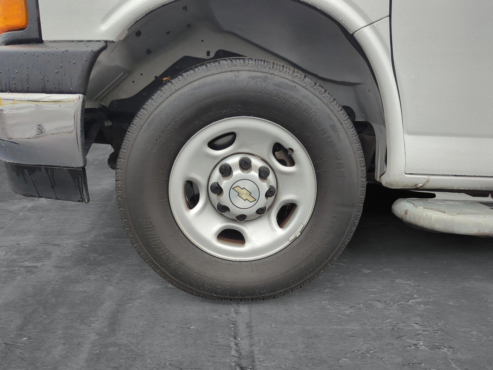 2022 Chevrolet Express Cargo 2500 Vehicle Photo in MEMPHIS, TN 38115-1503