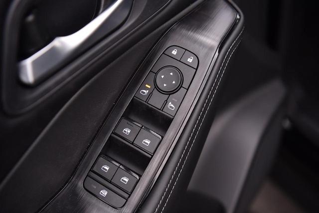 2025 Nissan Rogue Vehicle Photo in Ballwin, MO 63011