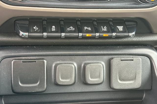 2018 GMC Sierra 3500 HD Vehicle Photo in SPOKANE, WA 99202-2191
